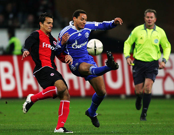 对防守反击 对防守反击