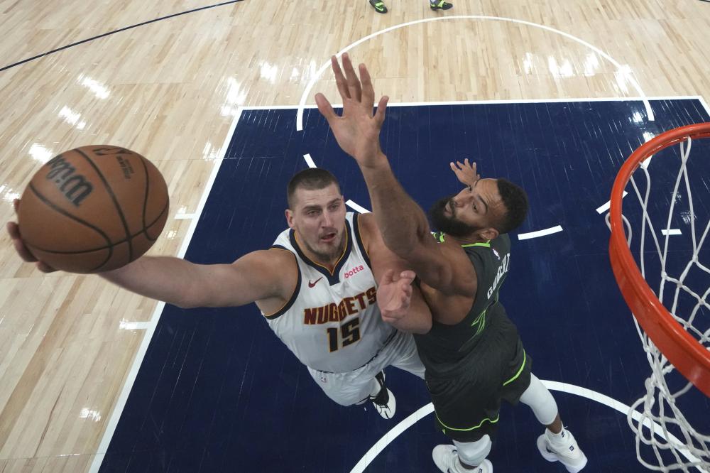 维拉近两个 维拉近两个