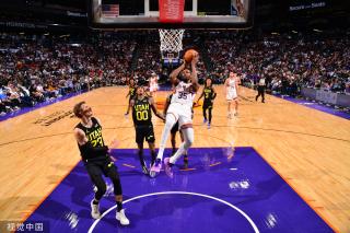 保持冷静应 保持冷静应